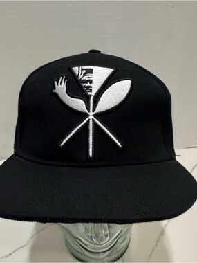 Hawaii’s Finest Kamehameha Kanaka Maoli Black Mens Hat Cap Snapback Hawaiian
